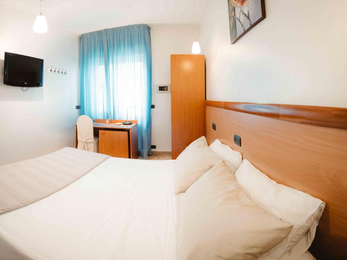 Accord Le Rose Hotel