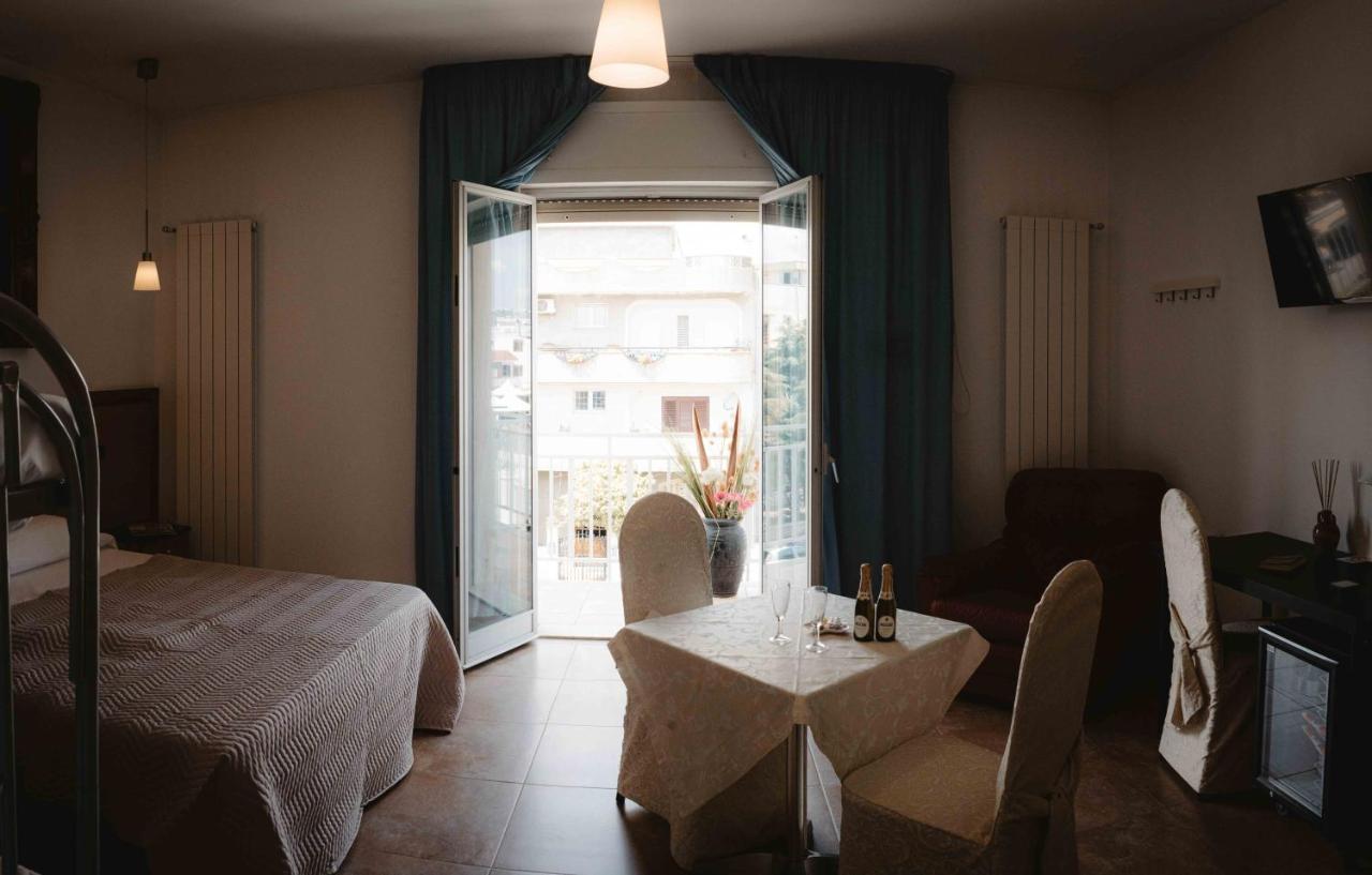 Accord Le Rose 4*