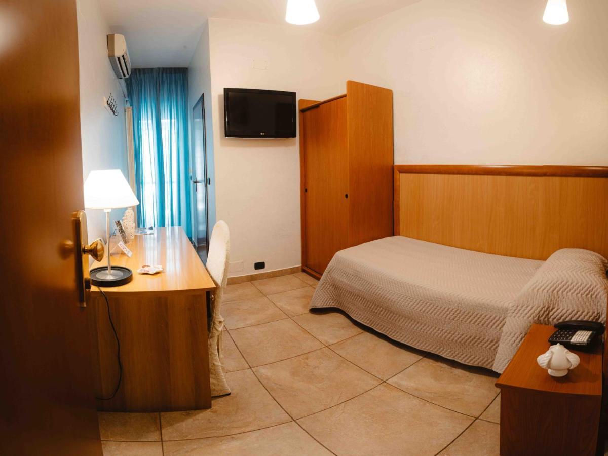 Hotel Accord Le Rose